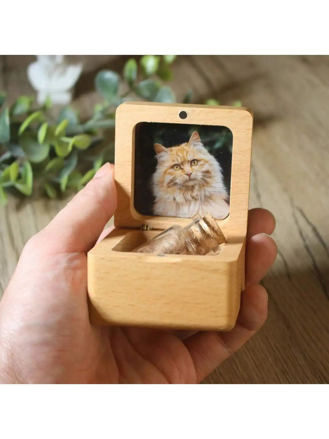 Customized Wooden Pet Hair Souvenir Box